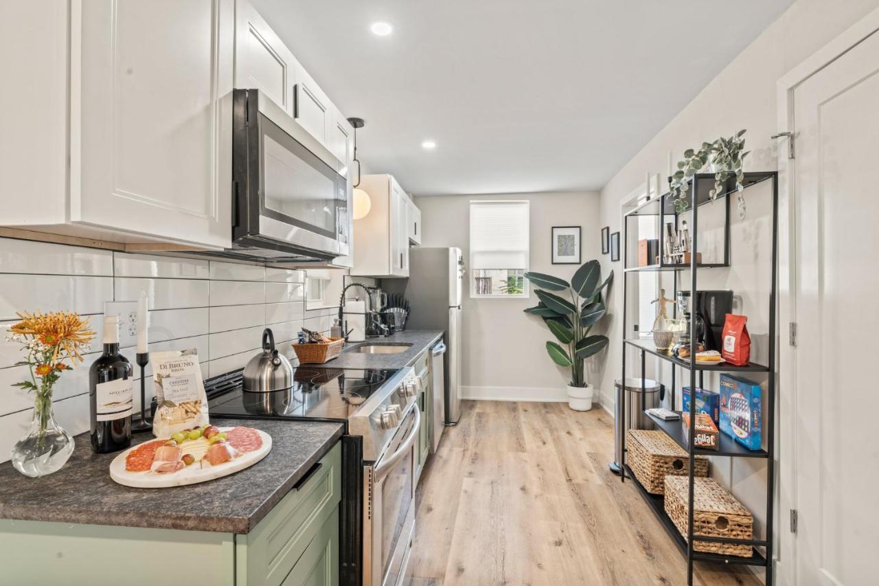 1 Bedroom Passyunk Ave Stunner- Perfect Location 费城 外观 照片